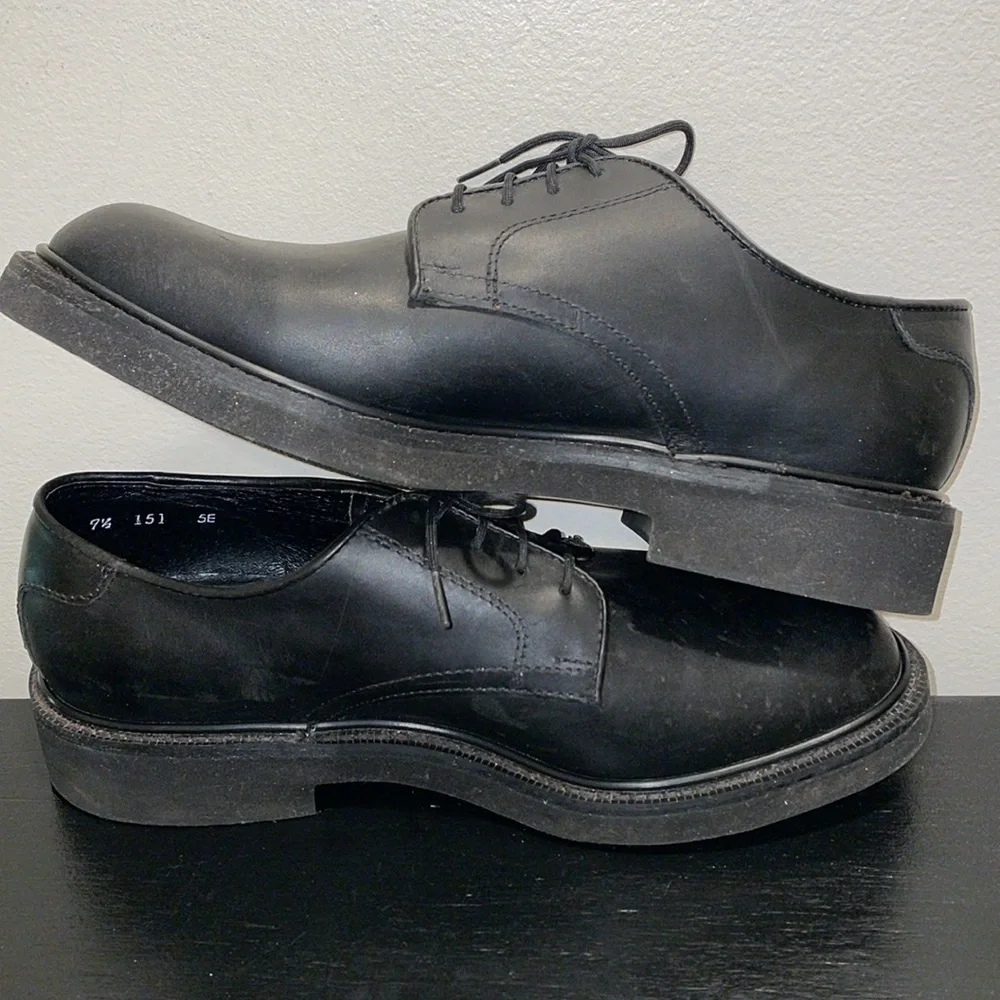Hitchcock Black Leather‎ Oxfords.  Size 9.5. 5E.  Wide Shoes for Men.